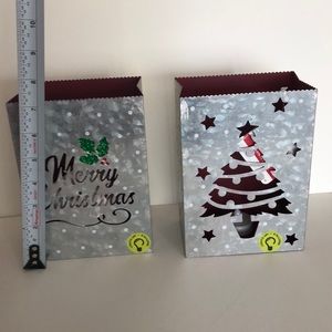 NEW Christmas Holiday lighted metal bags decor